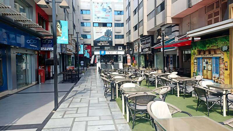 محل للإيجار في مول داون تاون (Downtown) – الشيخ زايد