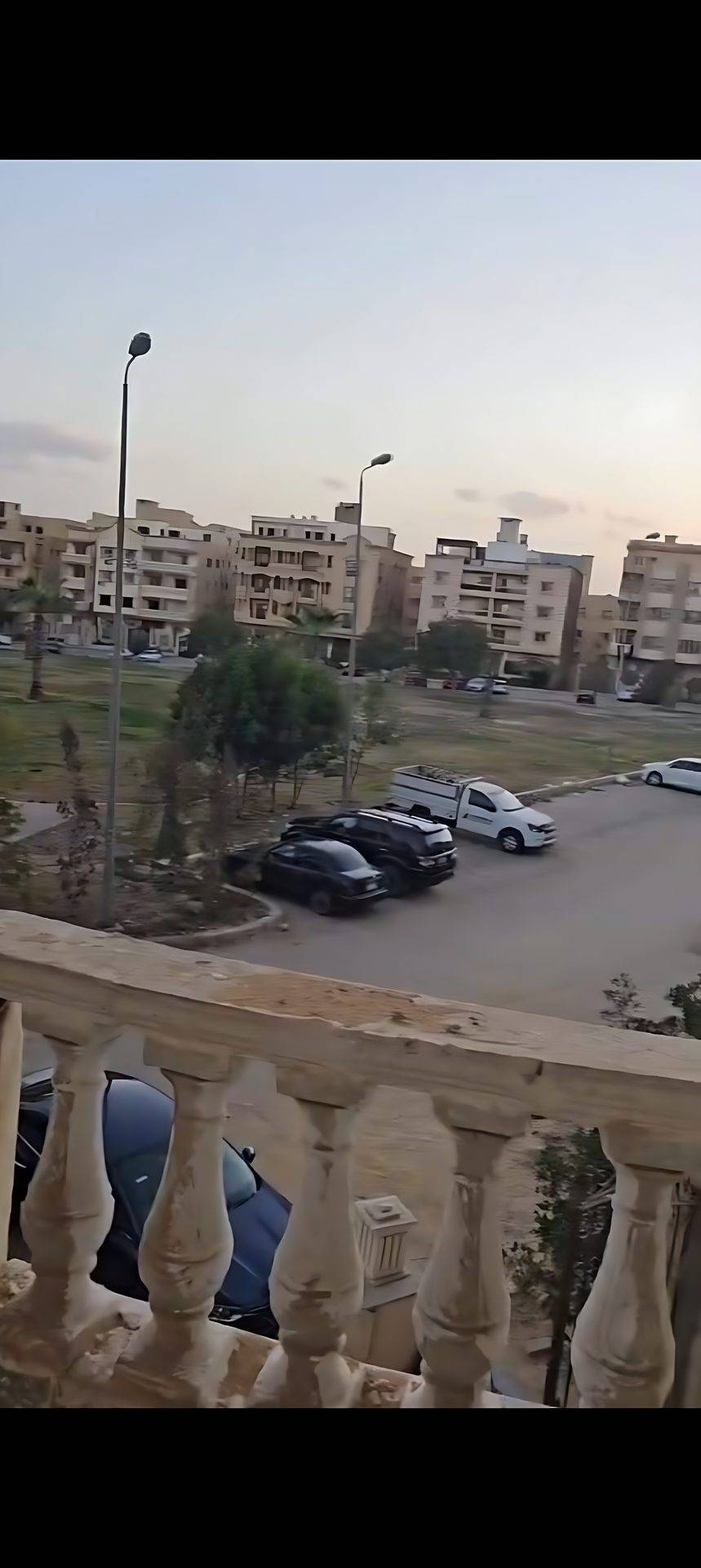 شقة للبيع في الحي ال 16 علي الشارع الرئيسي 250 متر 