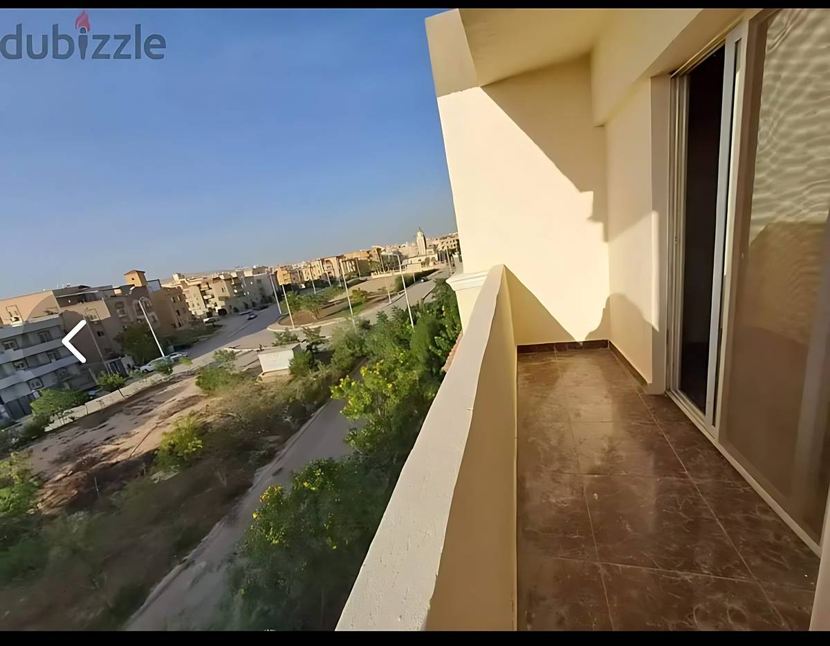 شقة للايجار الشيخ زايد الحي السابع 