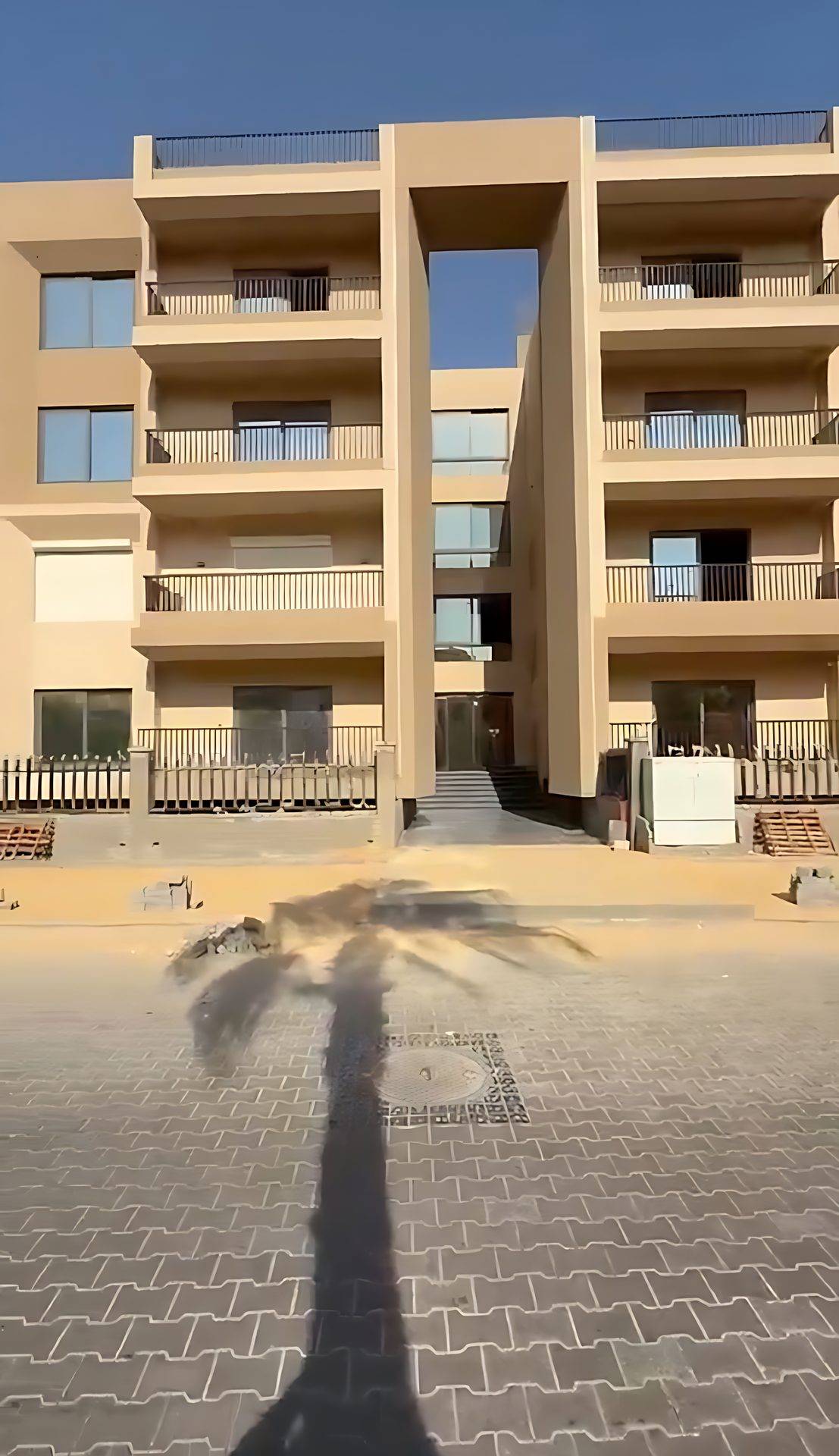 شقة فاخرة 217م أرضي بجاردن 40م للبيع بالتقسيط في كمبوند دريم لاند (دريم) - تشطيب ألترا سوبر لوكس